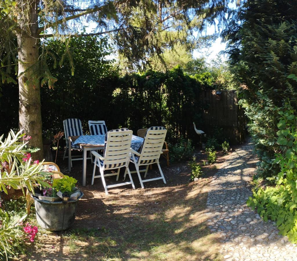 Chorherrn B&B Family Basement Apartment, Breakfast, Free Parking, 5Km From Tulln מראה חיצוני תמונה
