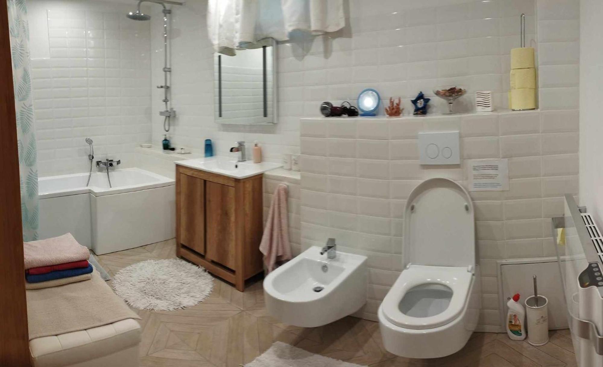 Chorherrn B&B Family Basement Apartment, Breakfast, Free Parking, 5Km From Tulln מראה חיצוני תמונה