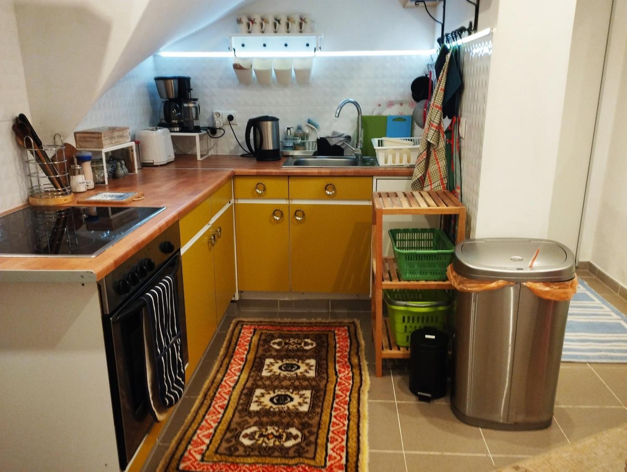 Chorherrn B&B Family Basement Apartment, Breakfast, Free Parking, 5Km From Tulln מראה חיצוני תמונה